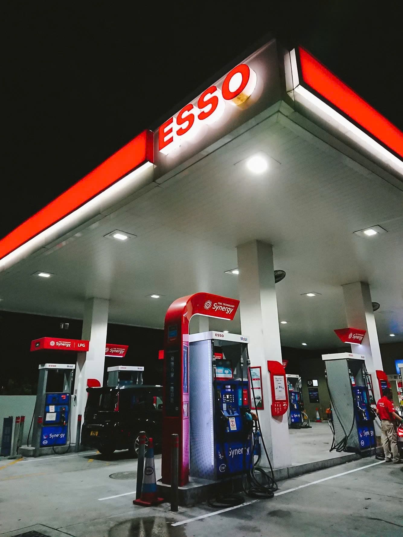 Petrol stations